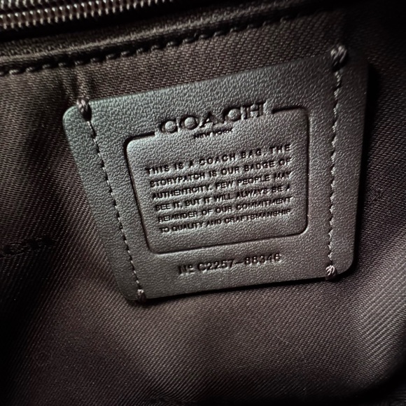 Coach Cassie 19 Black Crossbody Bag with Gold Chain - Picture 11 of 12